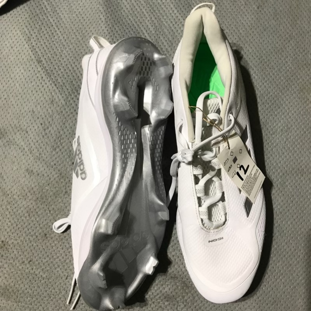 Men  Adidas White Soccer Cleats